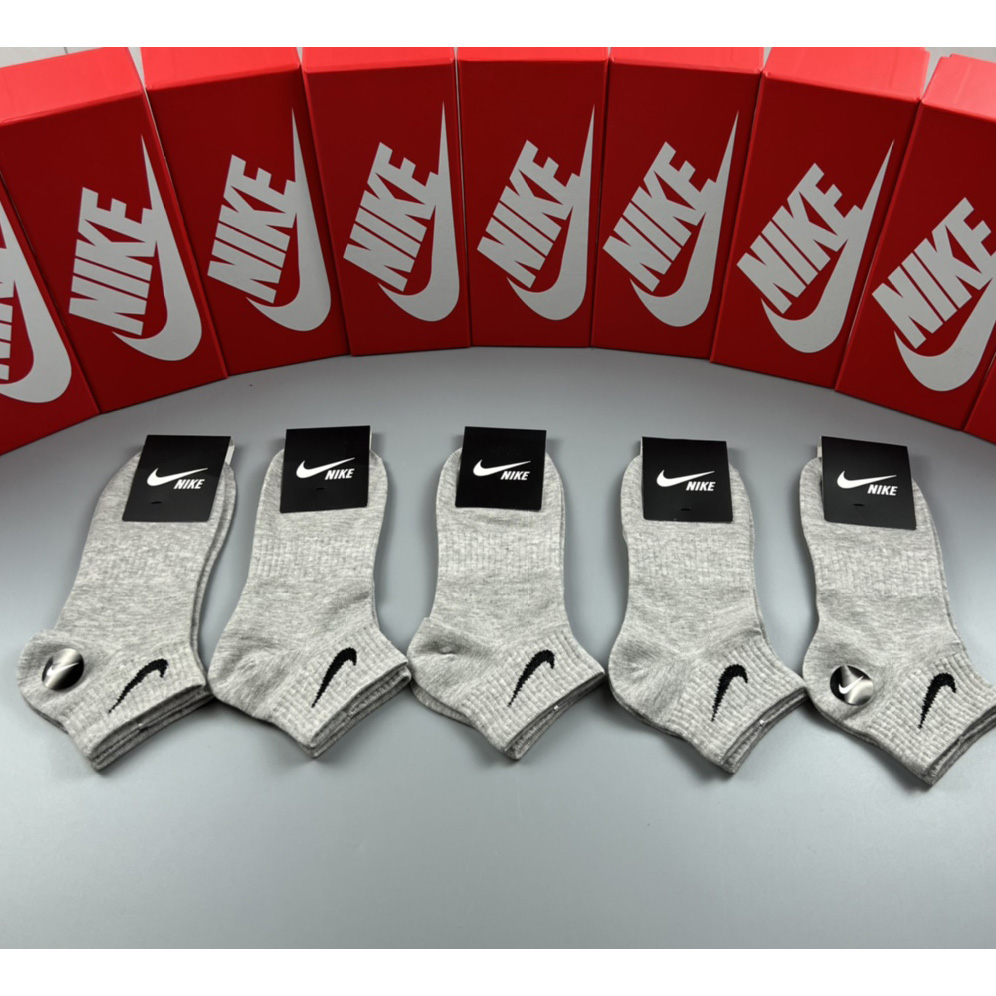 Nike Socks /Box - FashionPlug