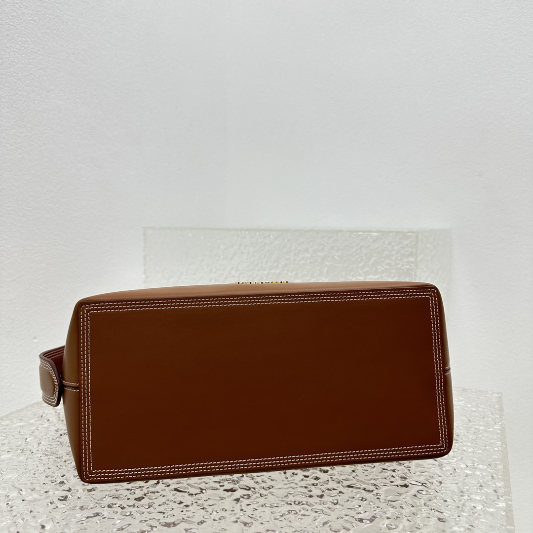 Jacquemus Le Regalo Leather Bucket Bag (30x33x14cm) - FashionPlug