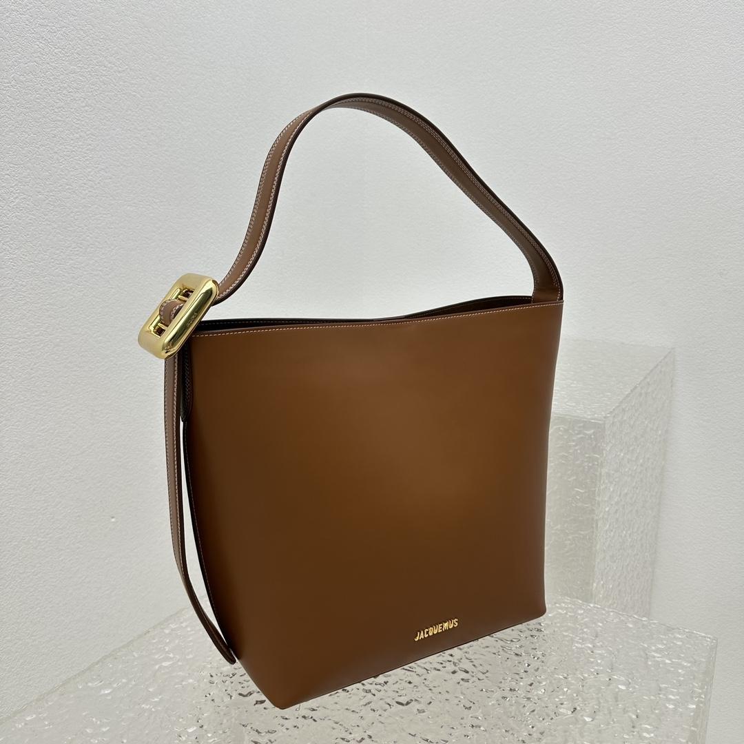 Jacquemus Le Regalo Leather Bucket Bag (30x33x14cm) - FashionPlug