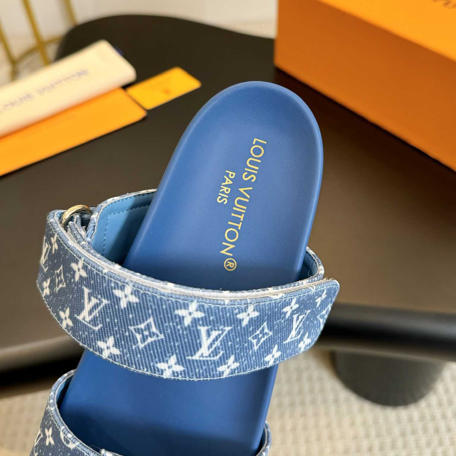 Louis Vuitton Bom Dia Flat Comfort Mule  1AD1BI - FashionPlug