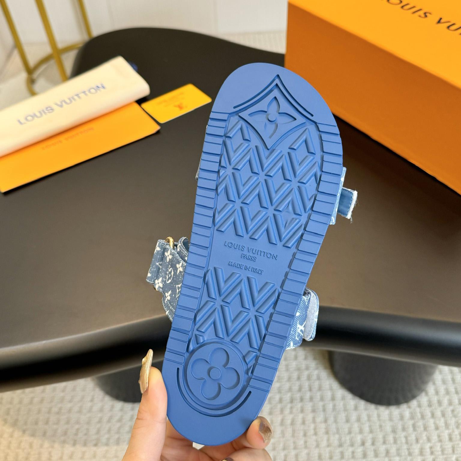 Louis Vuitton Bom Dia Flat Comfort Mule  1AD1BI - FashionPlug