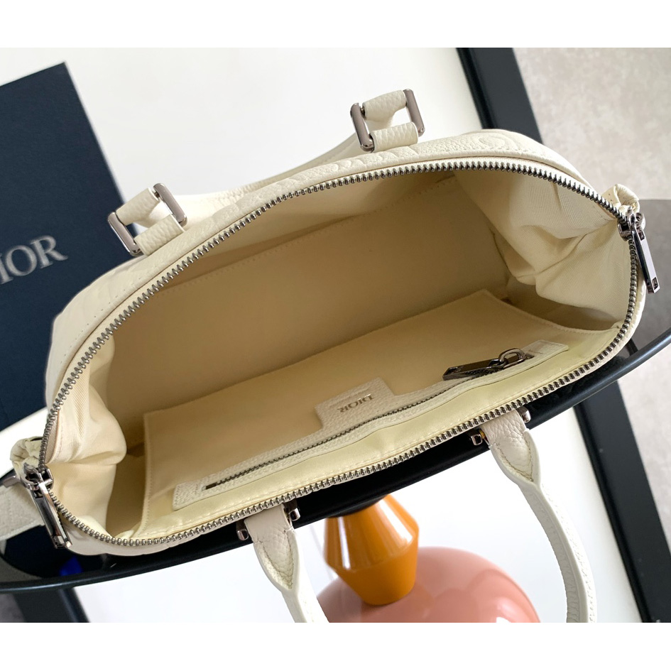 Dior Weekender 25 - FashionPlug