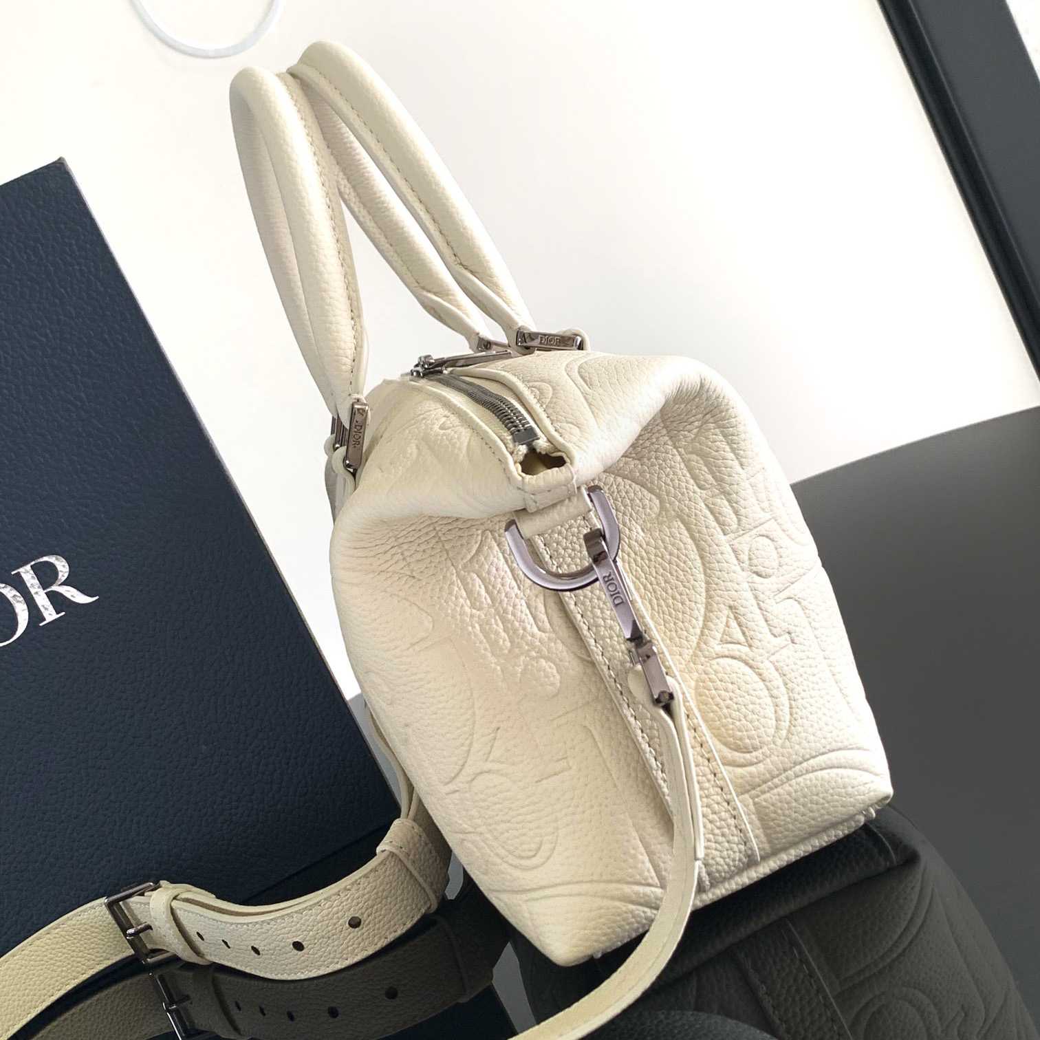 Dior Weekender 25 - FashionPlug