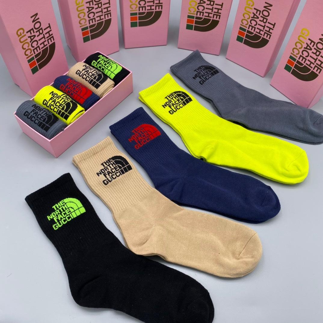 The North Face Socks /Box - FashionPlug