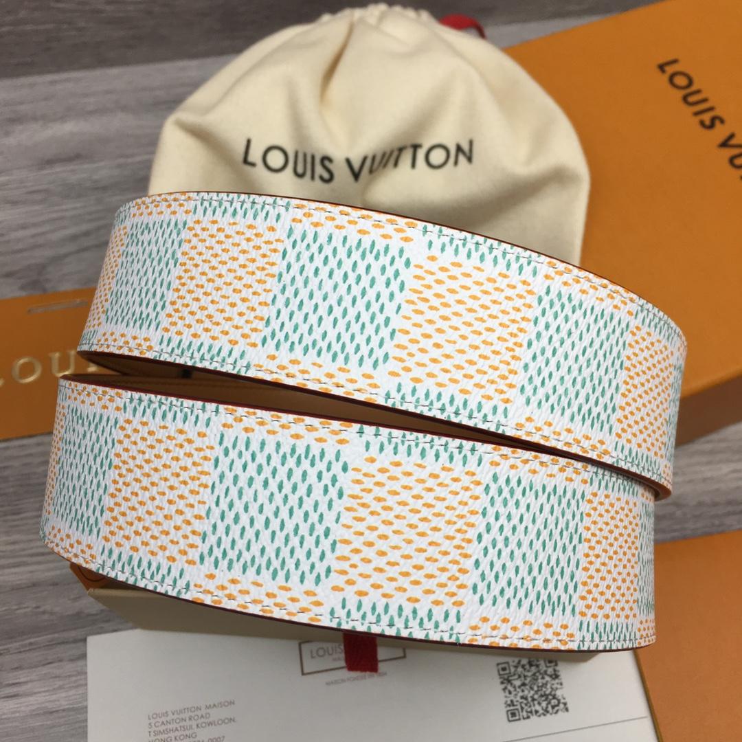 Louis Vuitton LV Initiales 40mm Reversible Belt - FashionPlug