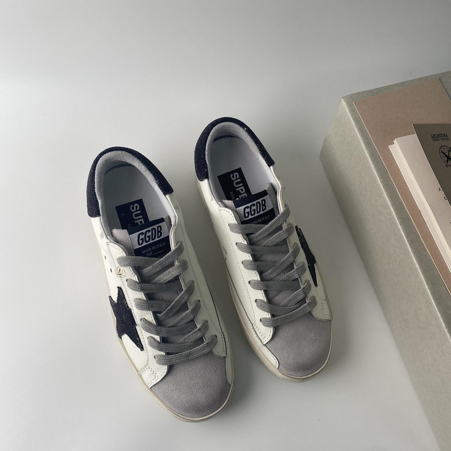 Golden Goose Sneakers - FashionPlug
