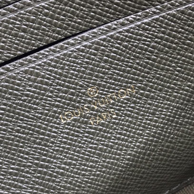 Louis Vuitton Monogram Mini Felicie Multi Bag （ 17-9.5-6.5 cm）  M80091 - FashionPlug