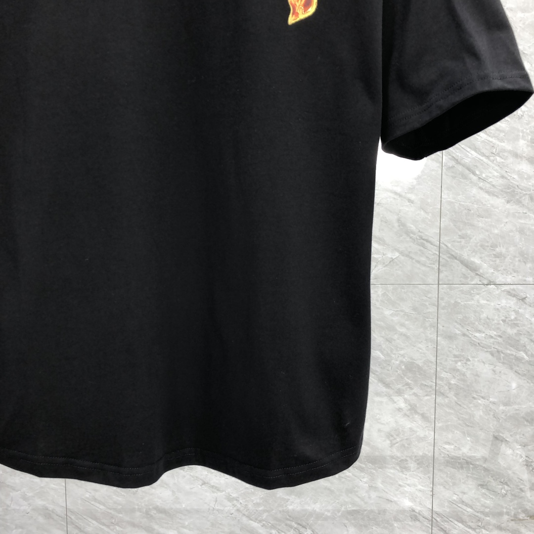 Palm Angels Burning Palm T-Shirt - FashionPlug