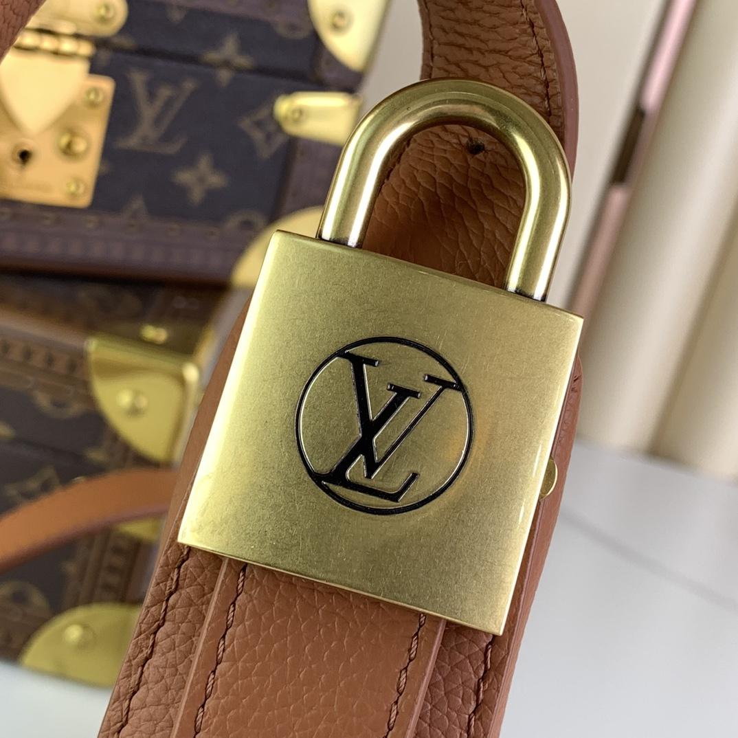 Louis Vuitton Low Key Bumbag   M83546 - FashionPlug