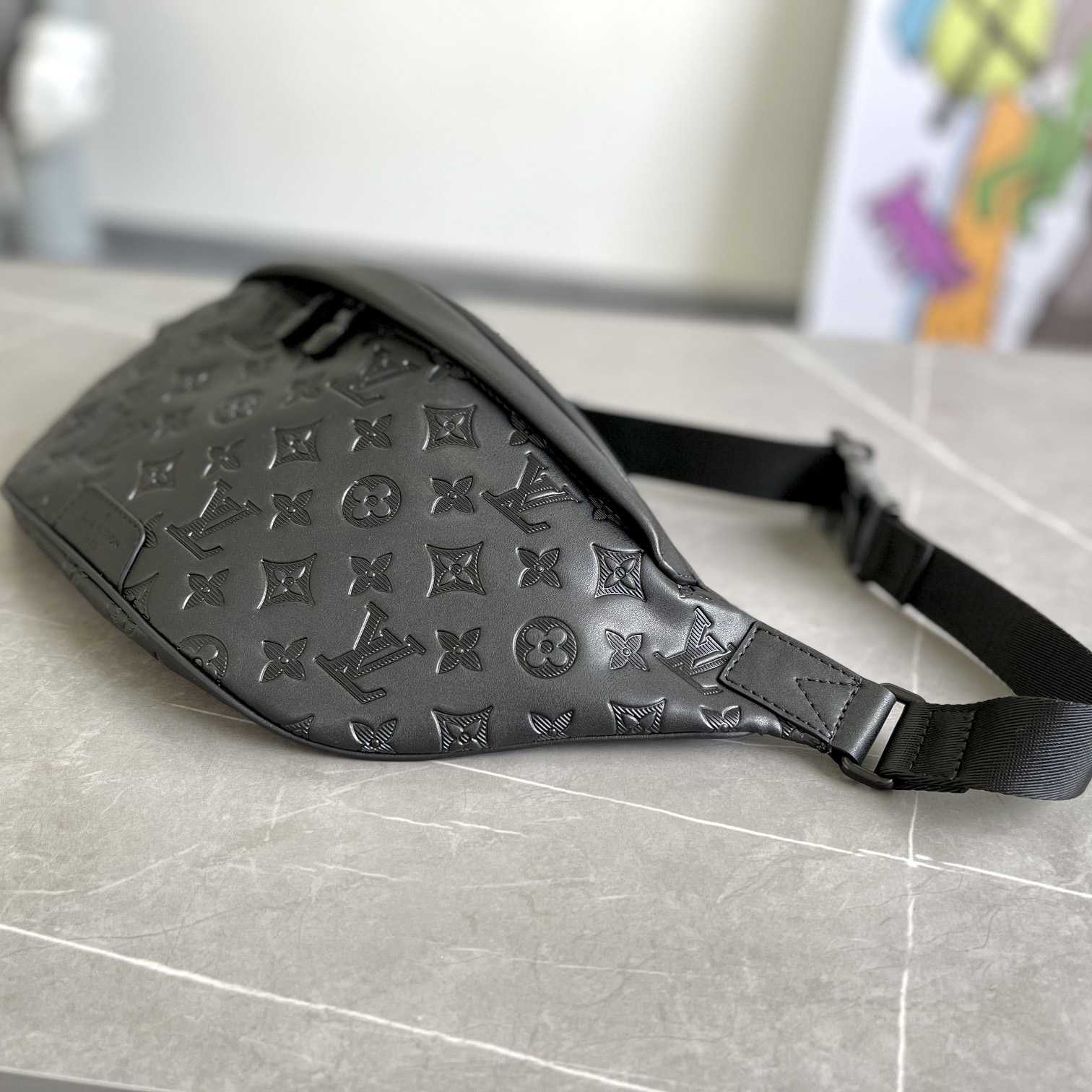 Louis Vuitton Discovery Bumbag  M44388   47-20-9cm - FashionPlug