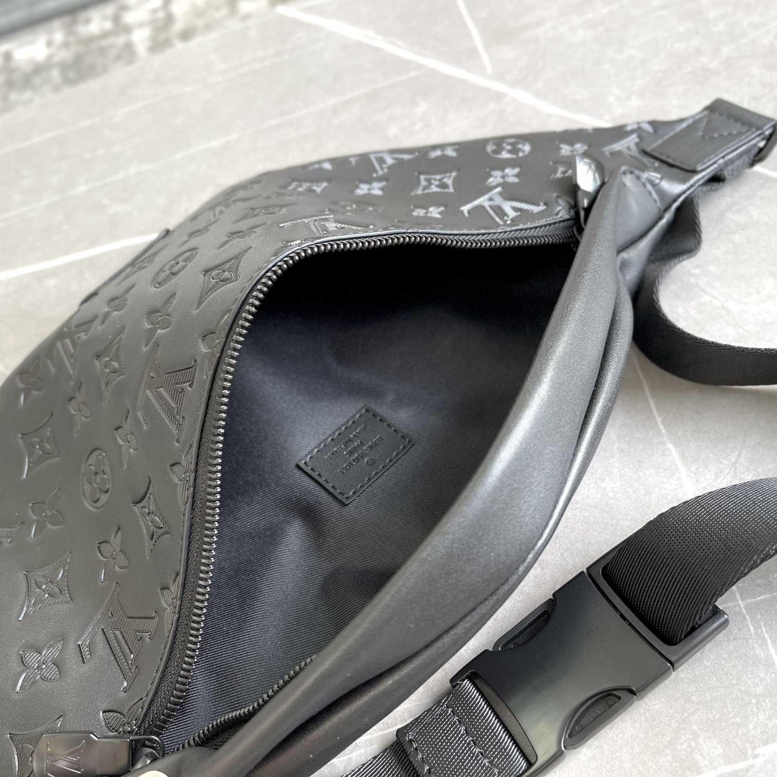 Louis Vuitton Discovery Bumbag  M44388   47-20-9cm - FashionPlug
