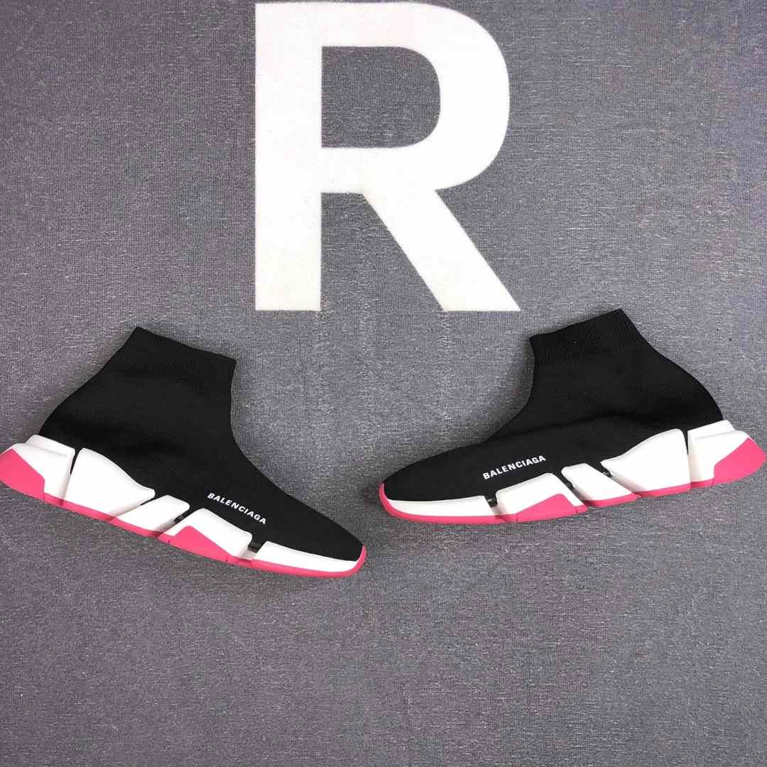Balenciaga Speed Sneakers - FashionPlug