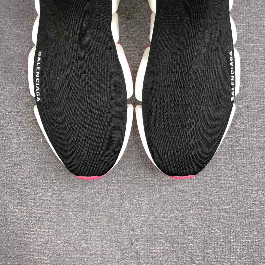 Balenciaga Speed Sneakers - FashionPlug