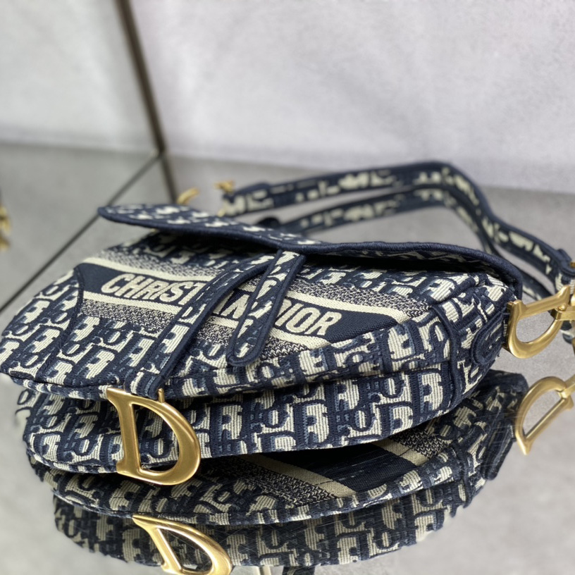 Dior Oblique Saddle Bag   25cm - FashionPlug