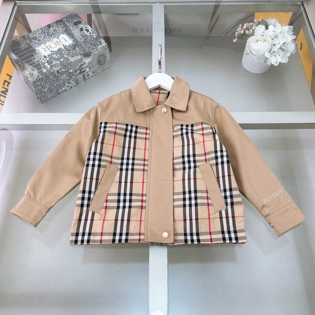 Burberry Kid's Jacket - FashionPlug