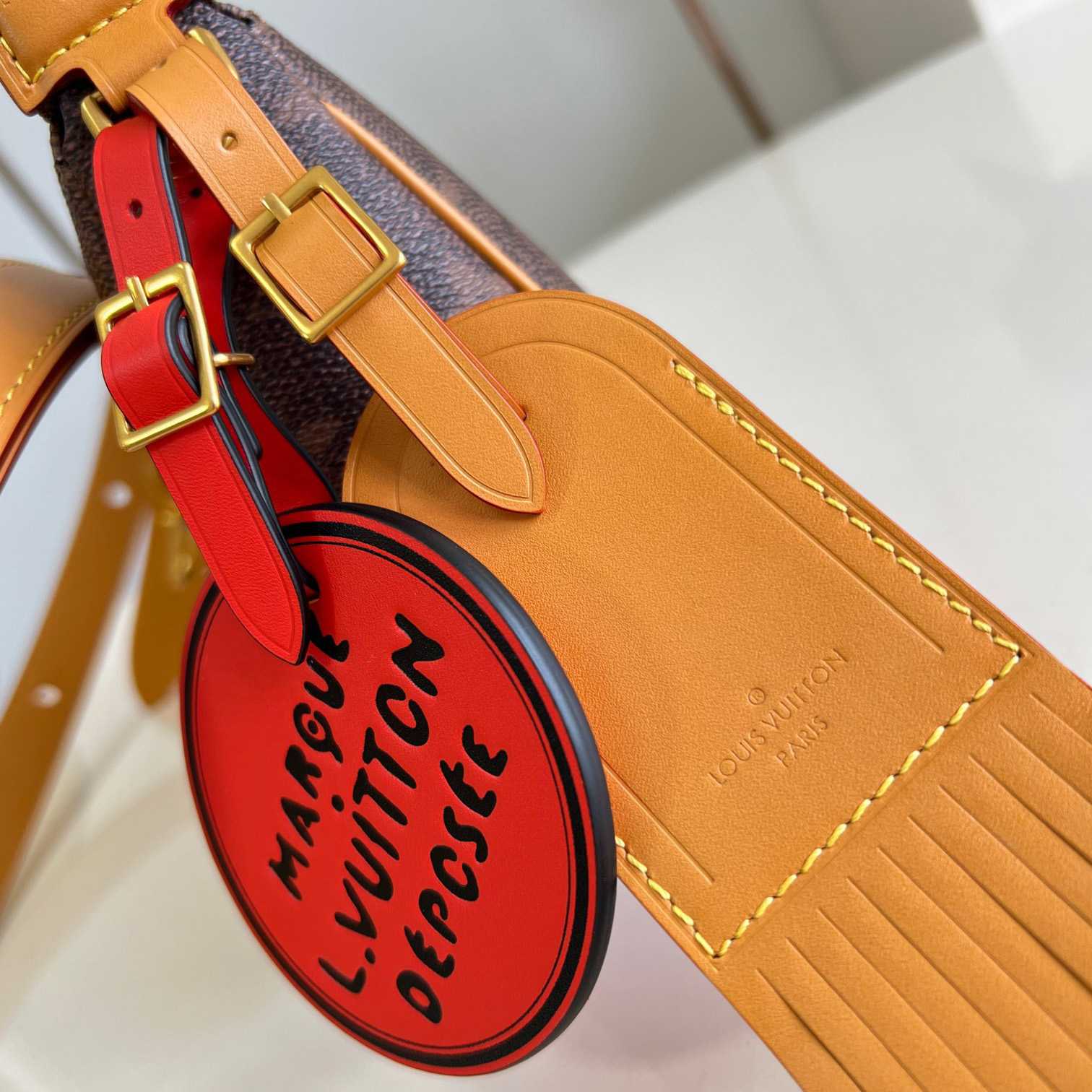 Louis Vuitton Pochette Accessoire XL   M11623 - FashionPlug