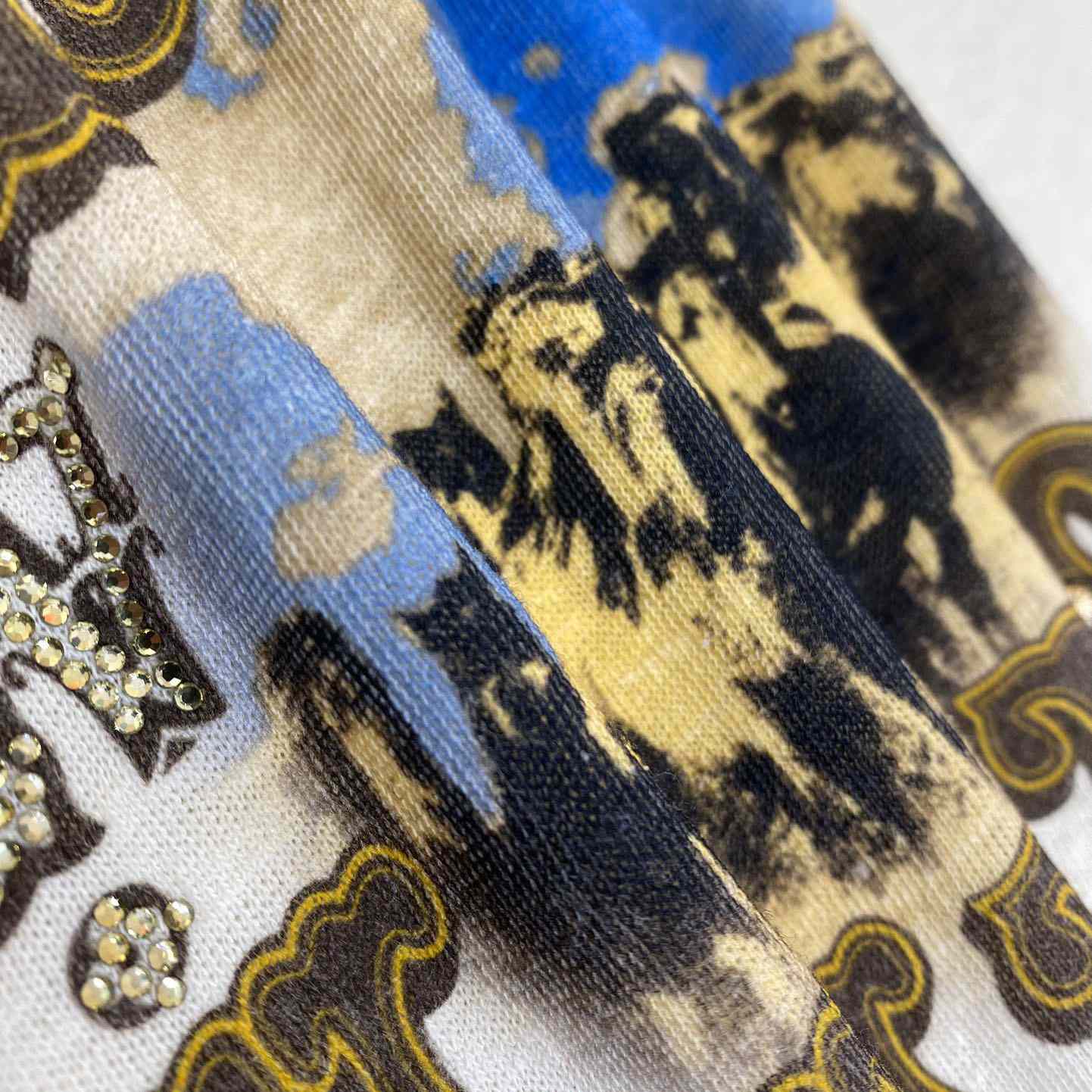 Louis Vuitton Graphic Cotton And Linen-Blend T-Shirt   1AFWUT - FashionPlug
