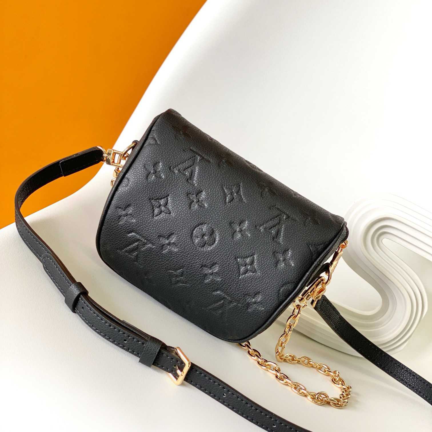 Louis Vuitton Mini Bumbag  M46917 - FashionPlug