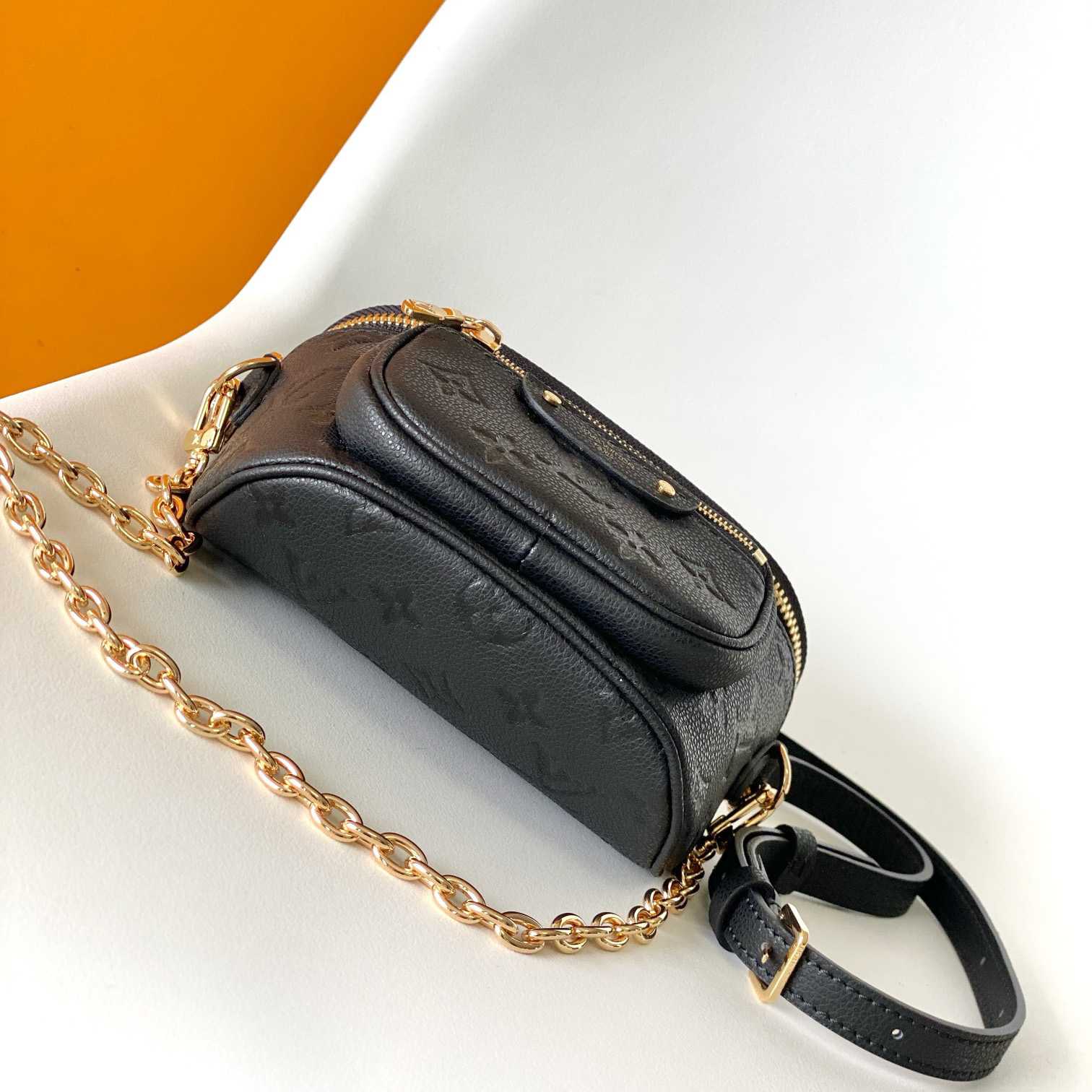 Louis Vuitton Mini Bumbag  M46917 - FashionPlug