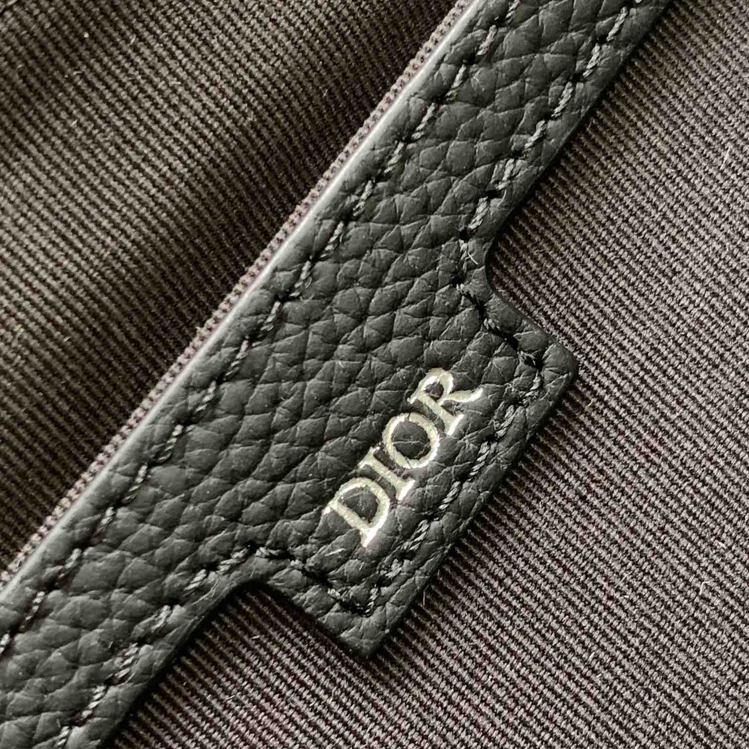 Dior Saddle Messenger Bag - FashionPlug