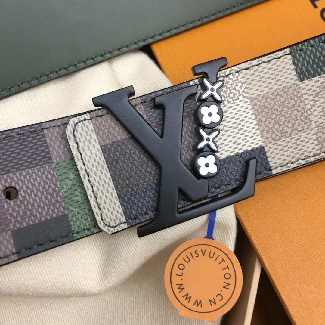 Louis Vuitton 40mm Reversible Belt - FashionPlug