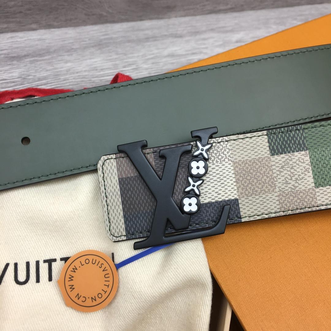 Louis Vuitton 40mm Reversible Belt - FashionPlug