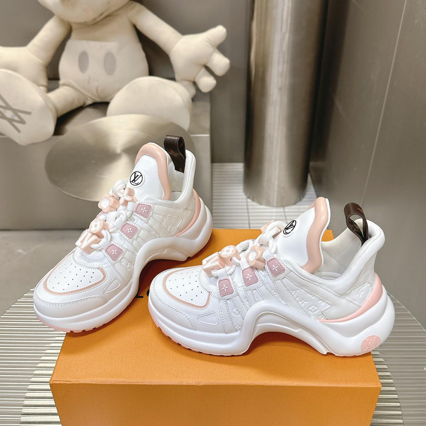 Louis Vuitton LV Archlight Sneaker   1AD28A - FashionPlug