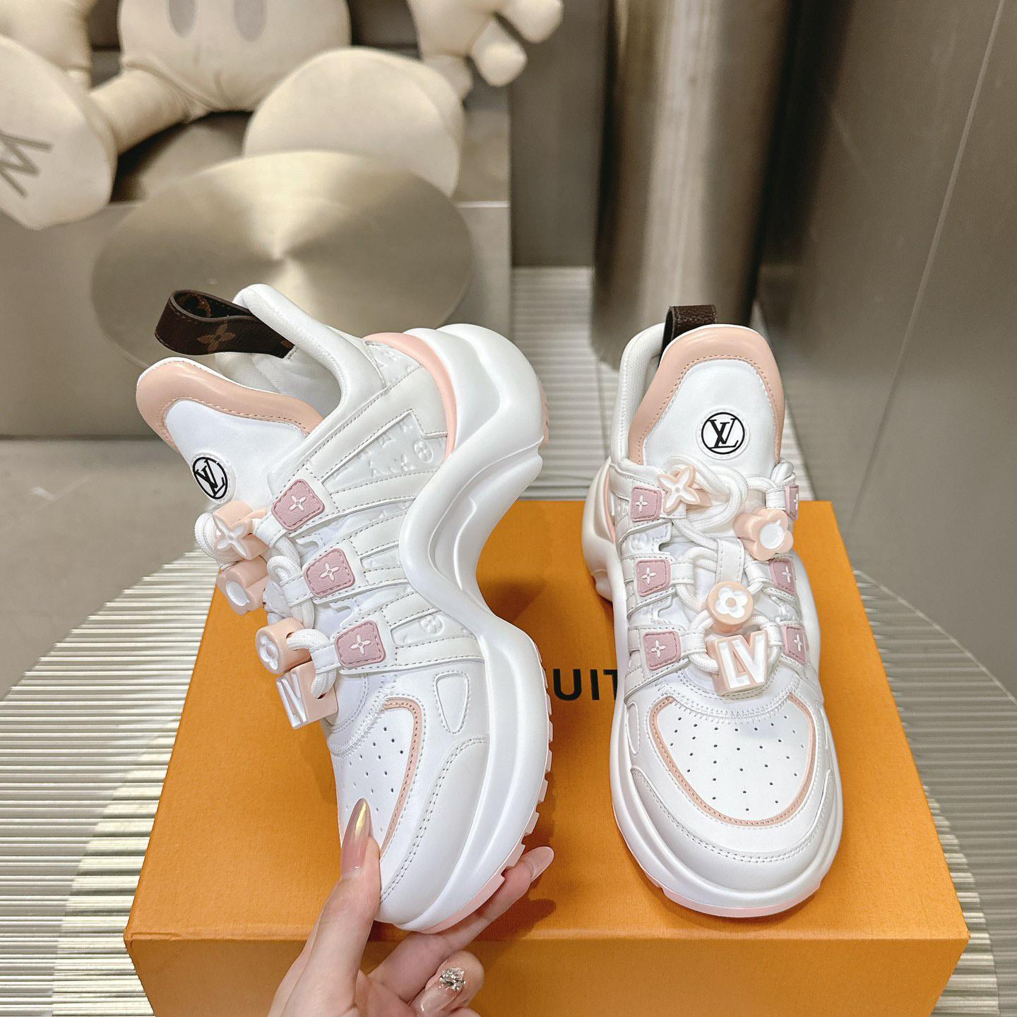 Louis Vuitton LV Archlight Sneaker   1AD28A - FashionPlug