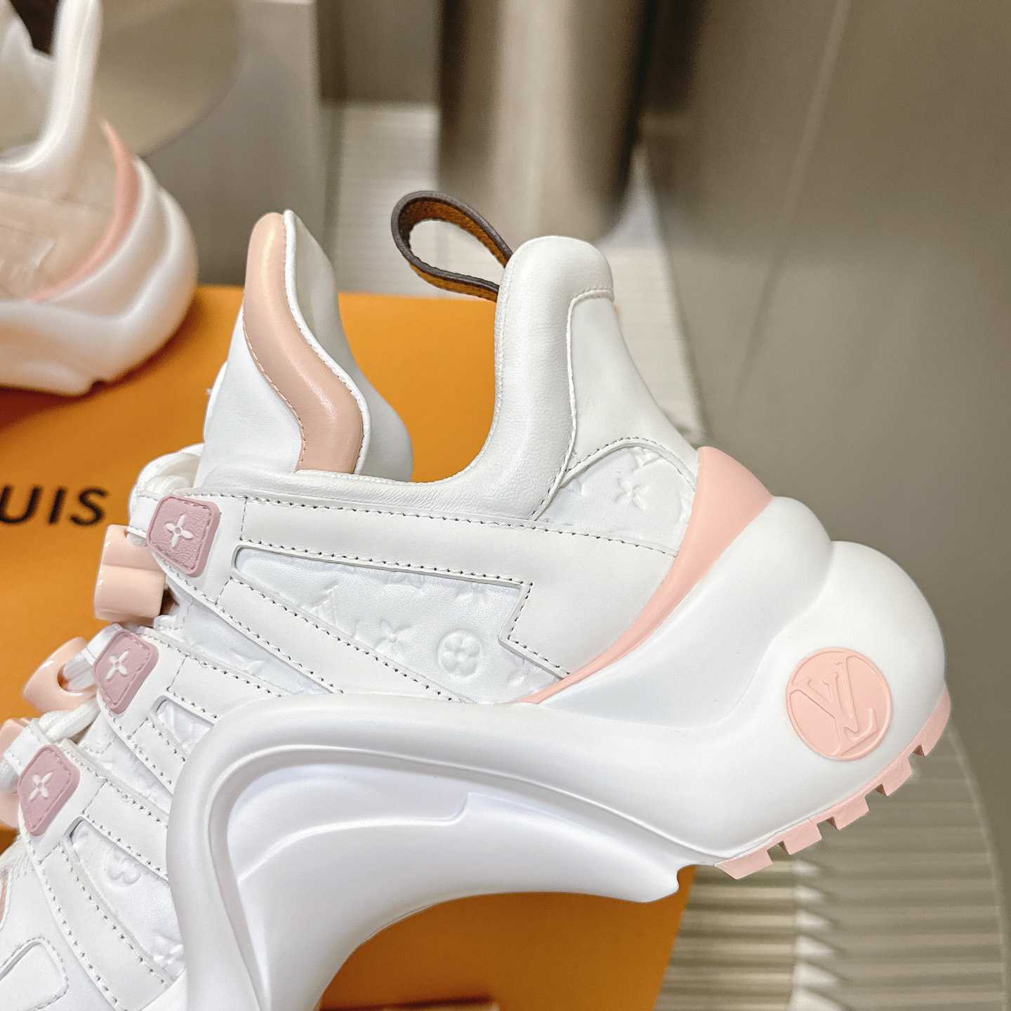 Louis Vuitton LV Archlight Sneaker   1AD28A - FashionPlug