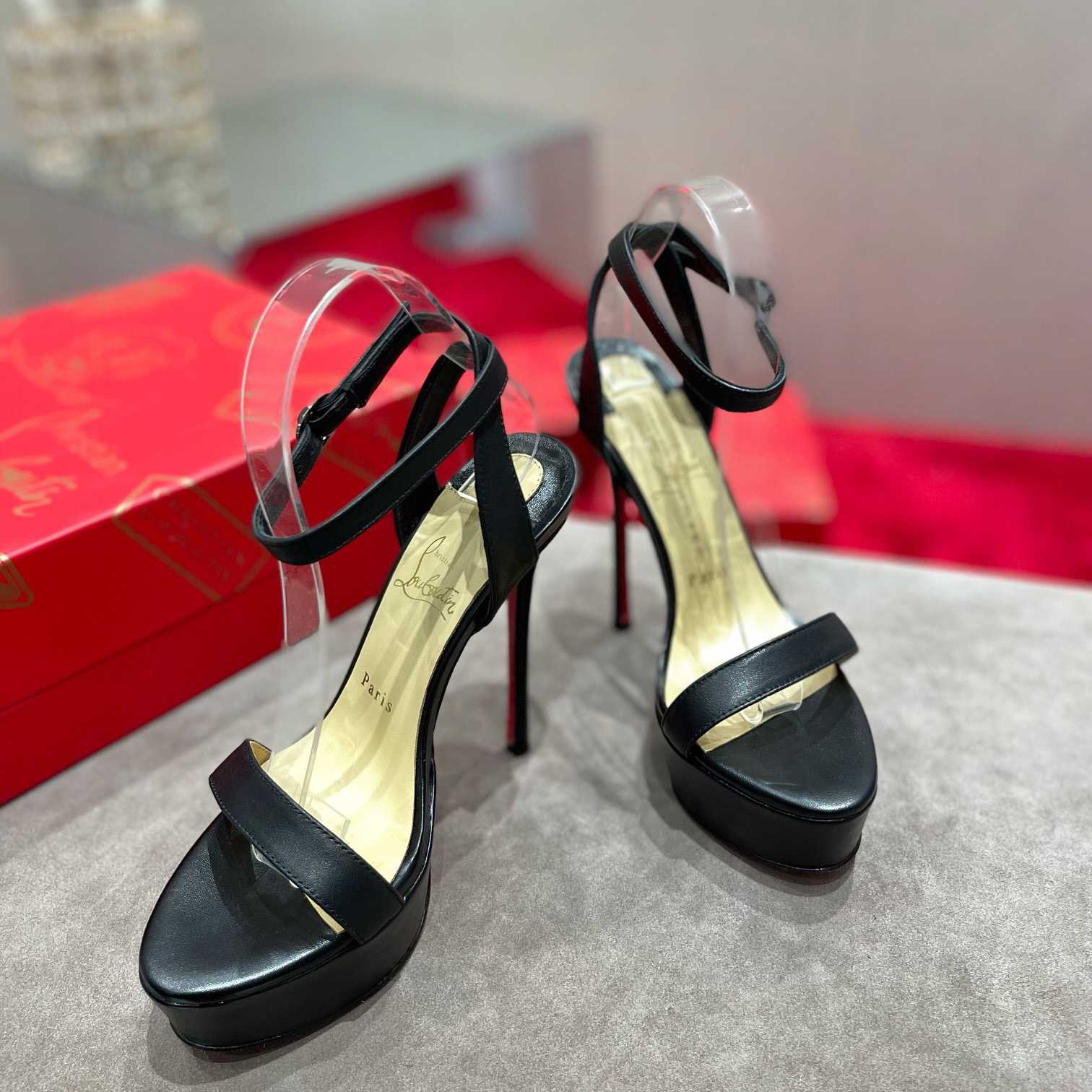 Christian Louboutin Loubi Queen Alta 150 Leather Platform Sandals - FashionPlug