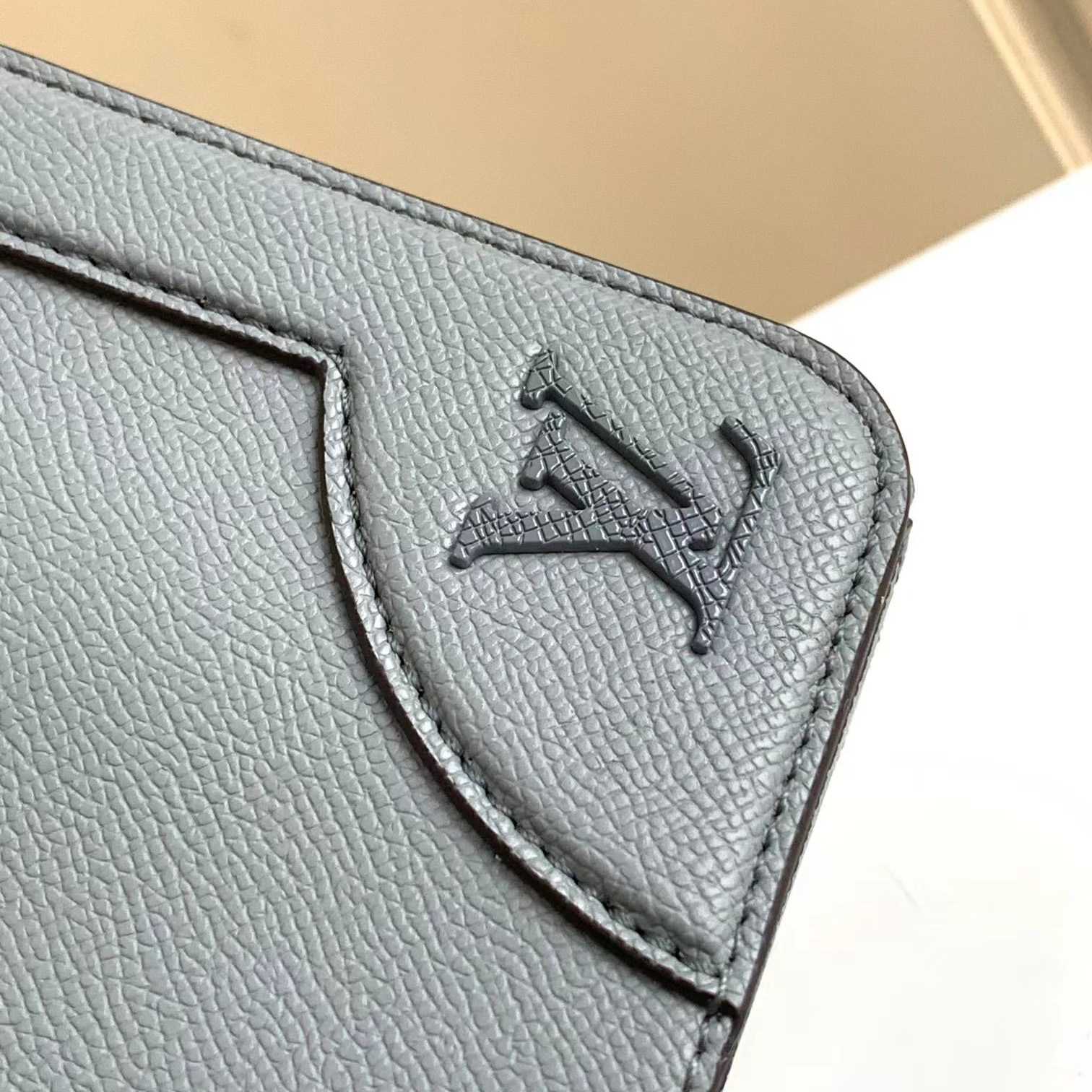 Louis Vuitton New Flap Messenger (28.3 x 18.3 x 4.3 cm) - FashionPlug