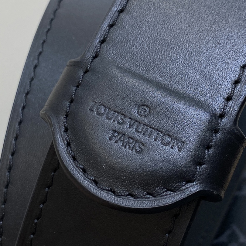Louis Vuitton Soul Trunk   M11743 - FashionPlug
