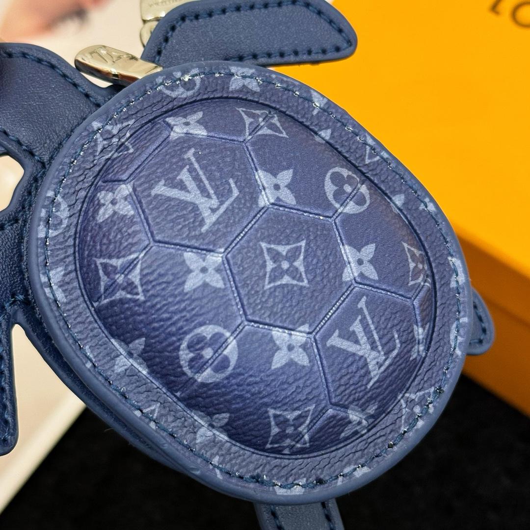 Louis Vuitton LV Turtle Pouch Bag Charm  M02047 - FashionPlug