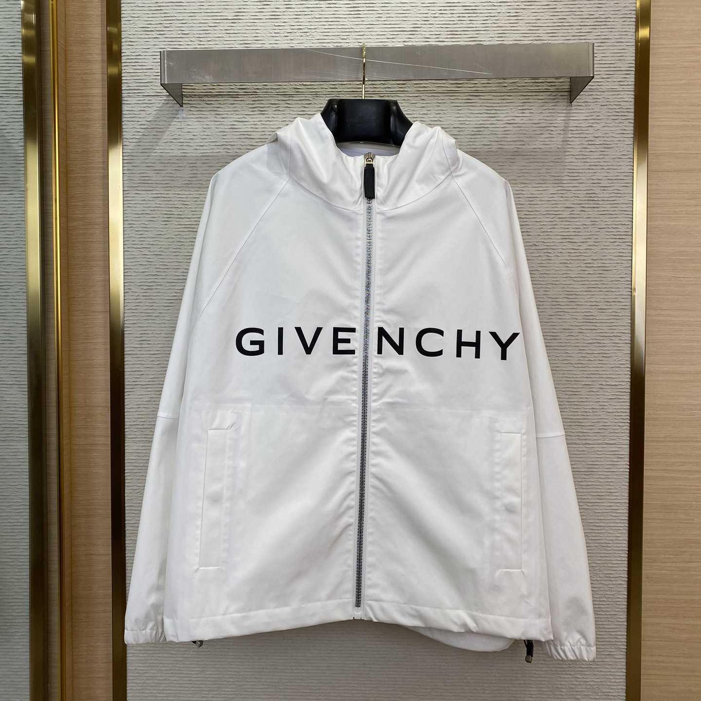 Givenchy Windbreaker Jacke - FashionPlug