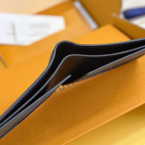 Louis Vuitton Marco Wallet  M62545 - FashionPlug