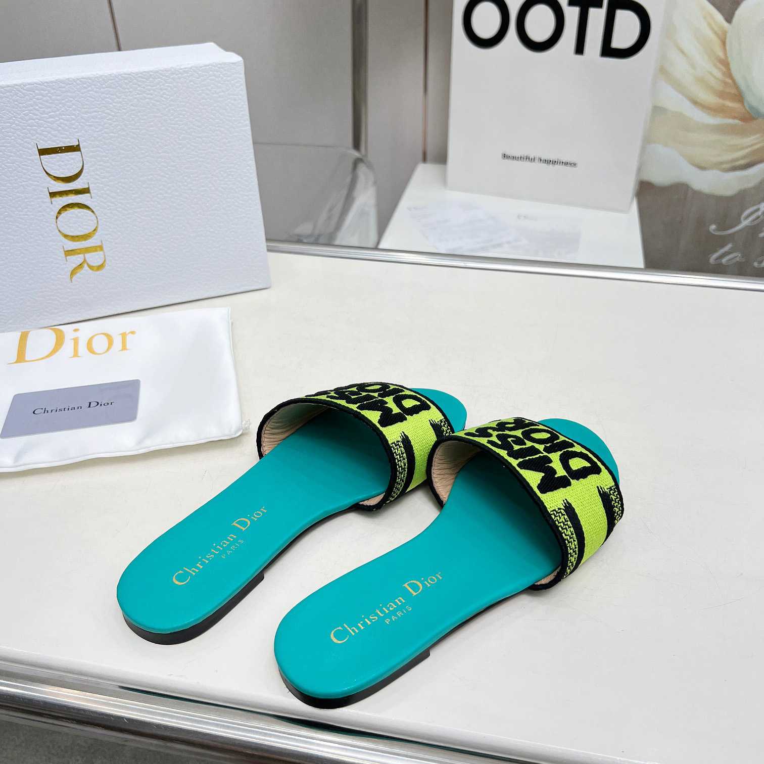 Dior Dway Slide - FashionPlug