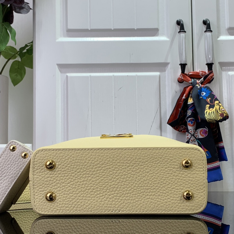 Louis Vuitton Capucines Mini  M24563 - FashionPlug