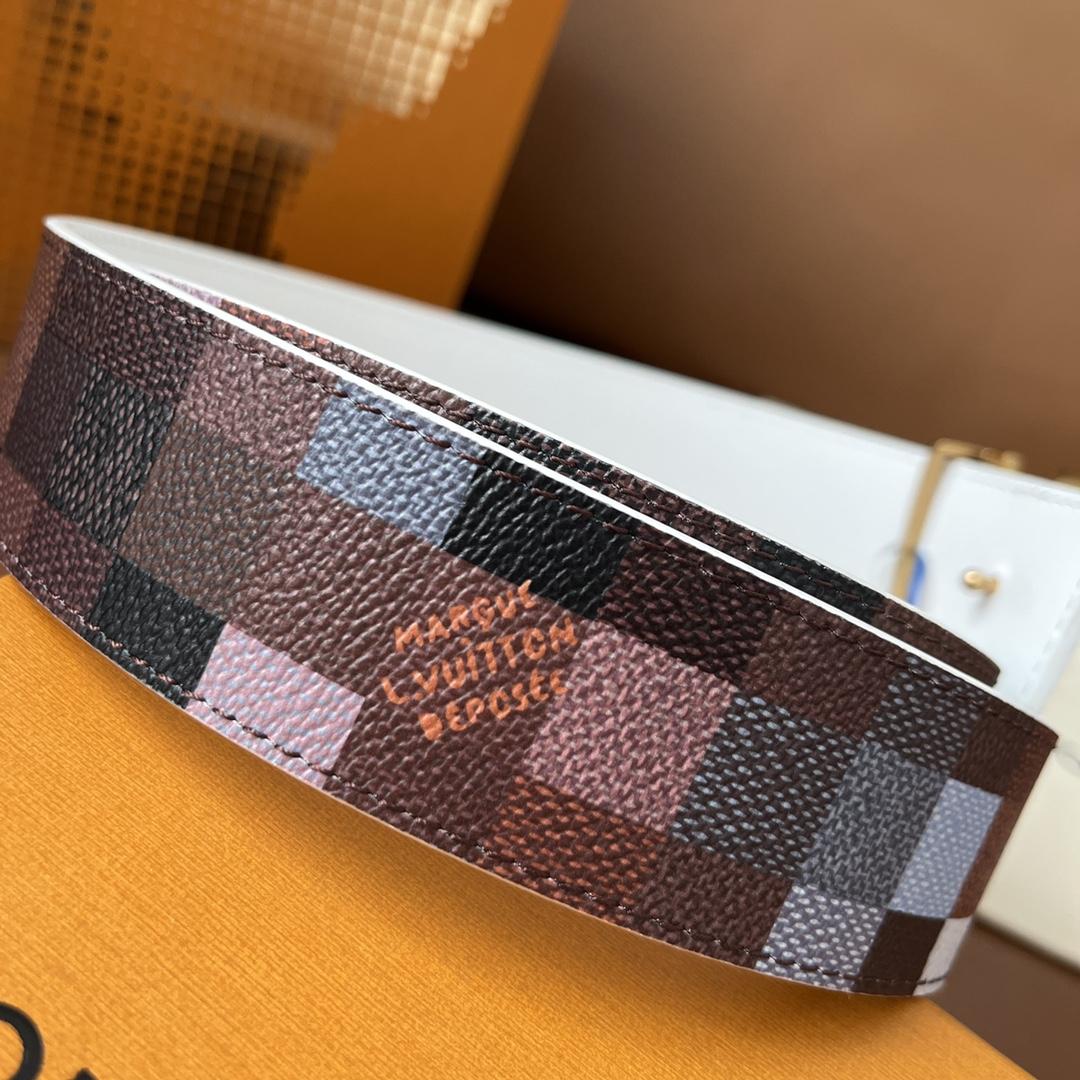 Louis Vuitton LV Initiales 40mm Reversible Belt - FashionPlug