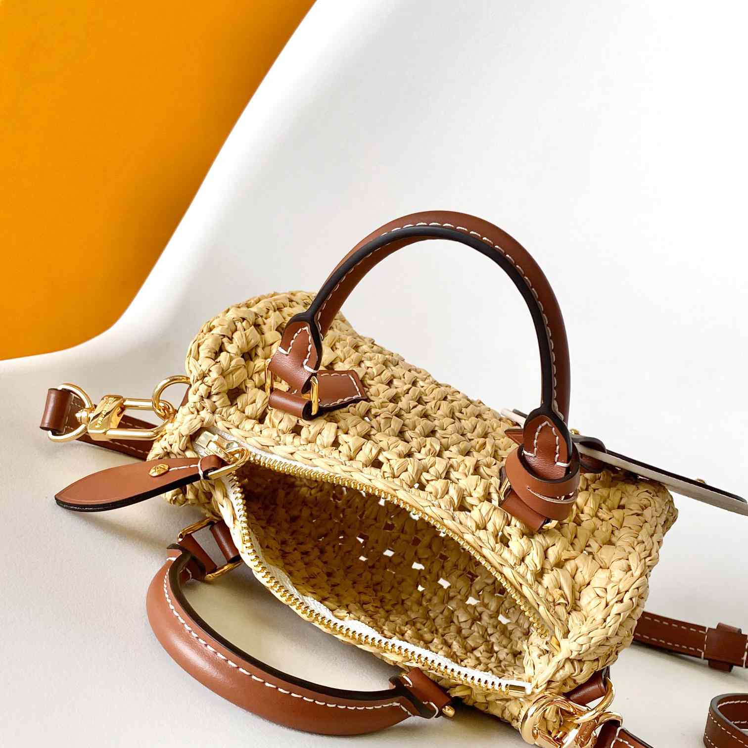 Louis Vuitton Speedy Bandoulière 20   M23069 - FashionPlug