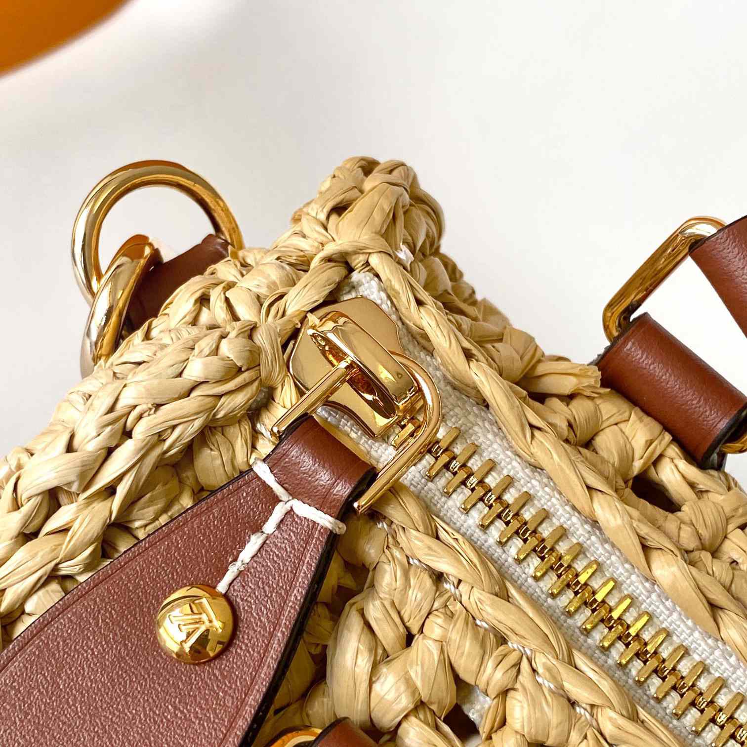 Louis Vuitton Speedy Bandoulière 20   M23069 - FashionPlug