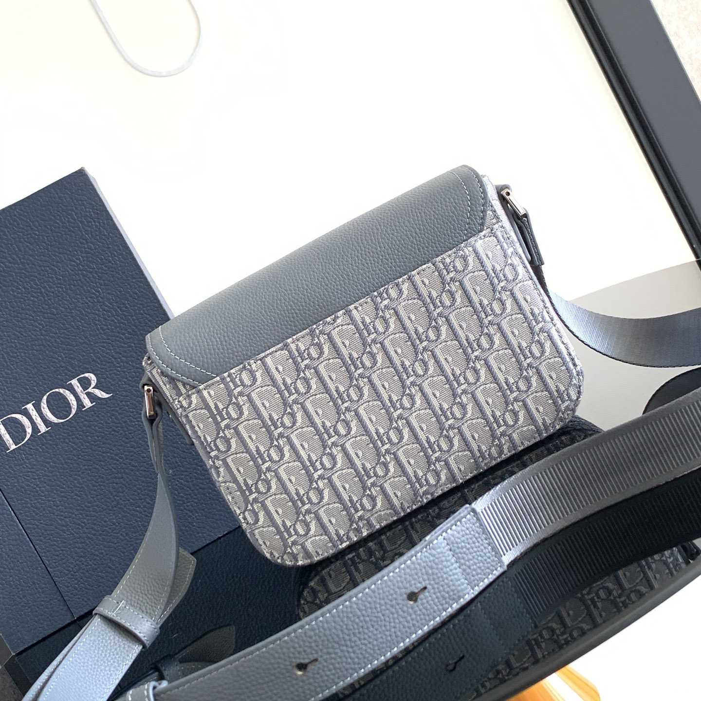 Dior Small Saddle Messenger Bag With Flap - FashionPlug