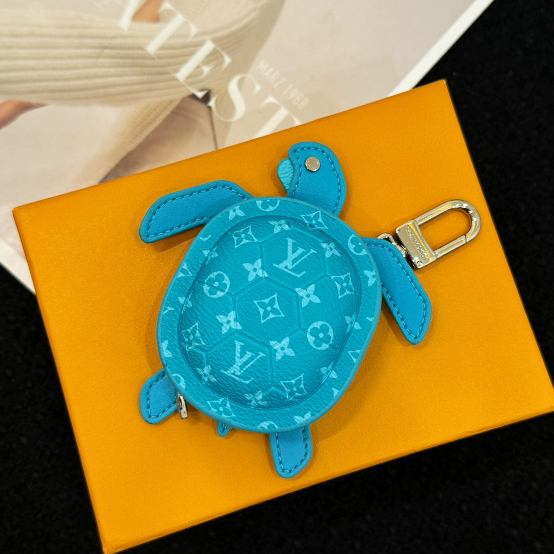 Louis Vuitton LV Turtle Pouch Bag Charm  M02049 - FashionPlug
