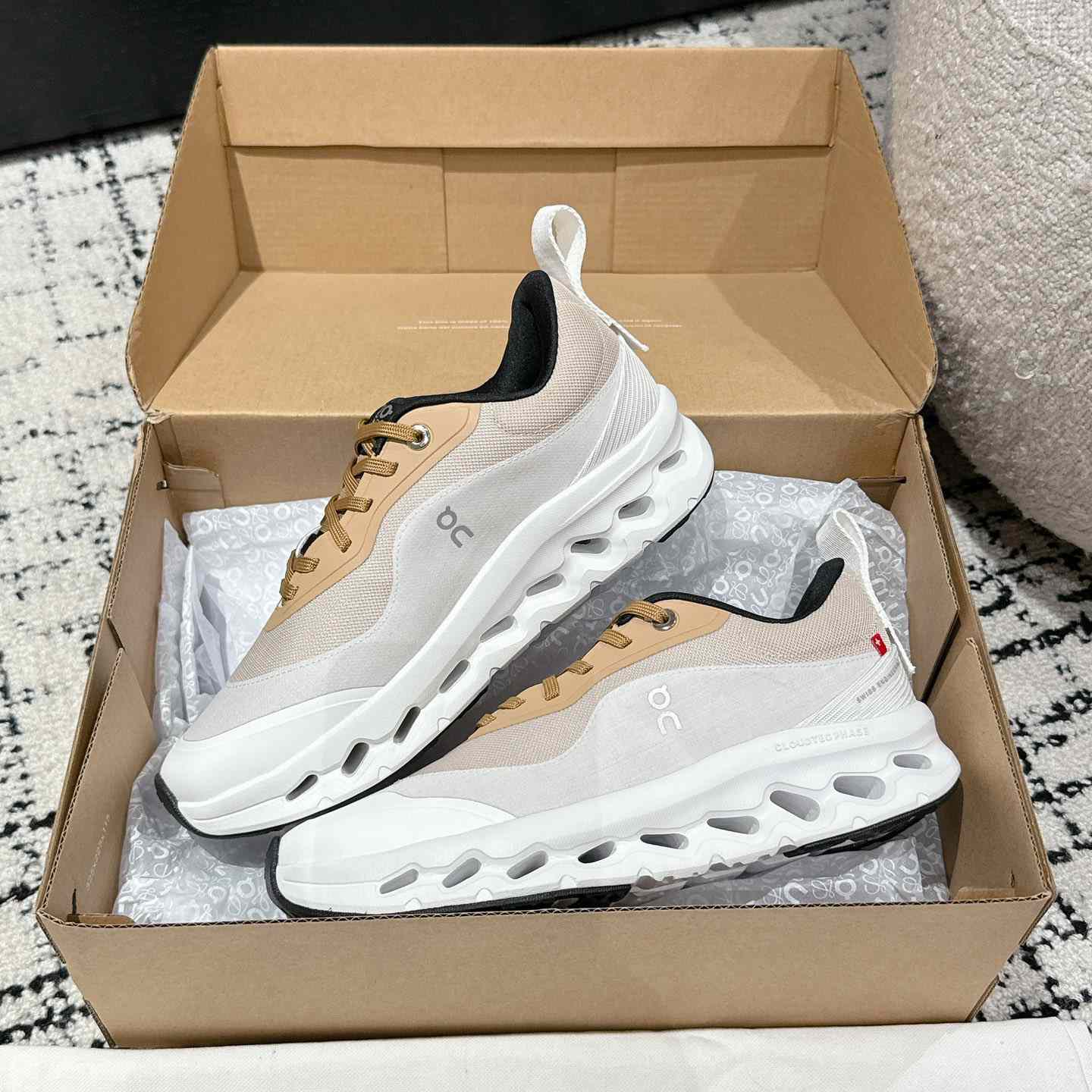 Loewe Cloudtilt 2.0 Sneaker - FashionPlug