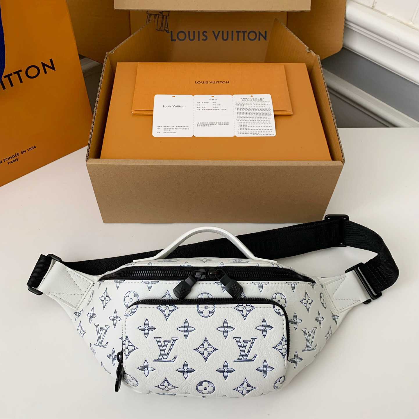 Louis Vuitton Rush Bumbag  M25227 - FashionPlug