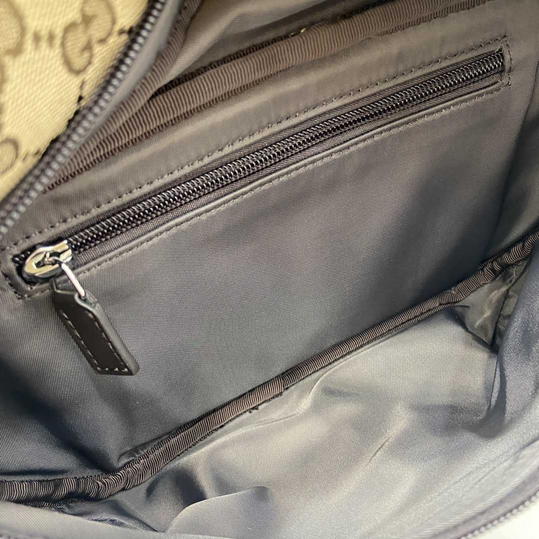 Gucci Small GG Belt Bag - FashionPlug