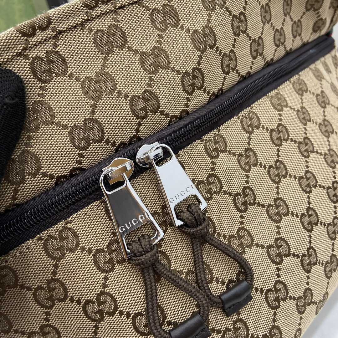 Gucci Small GG Belt Bag - FashionPlug