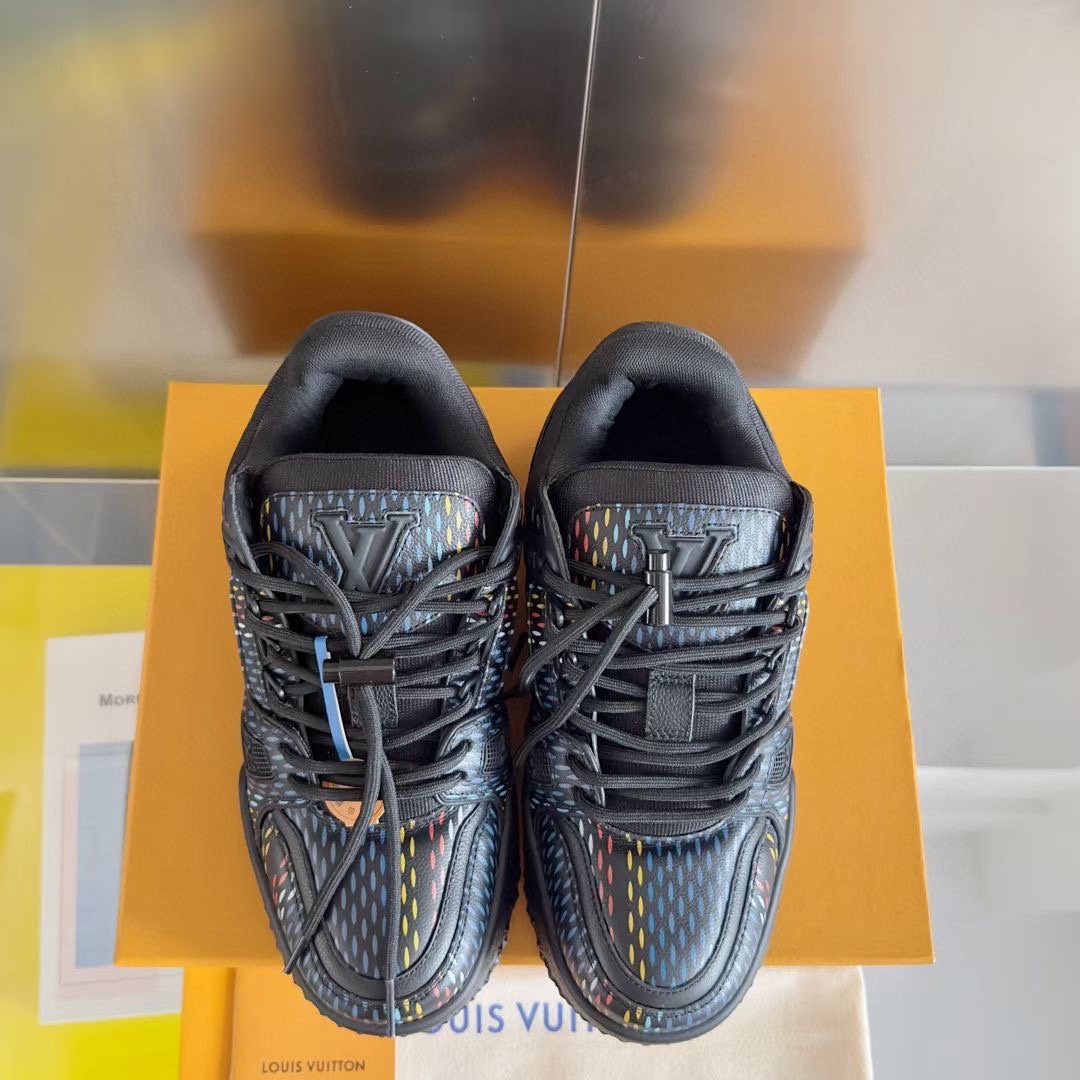 Louis Vuitton LV Trainer Maxi Sneaker   1ACR0U - FashionPlug