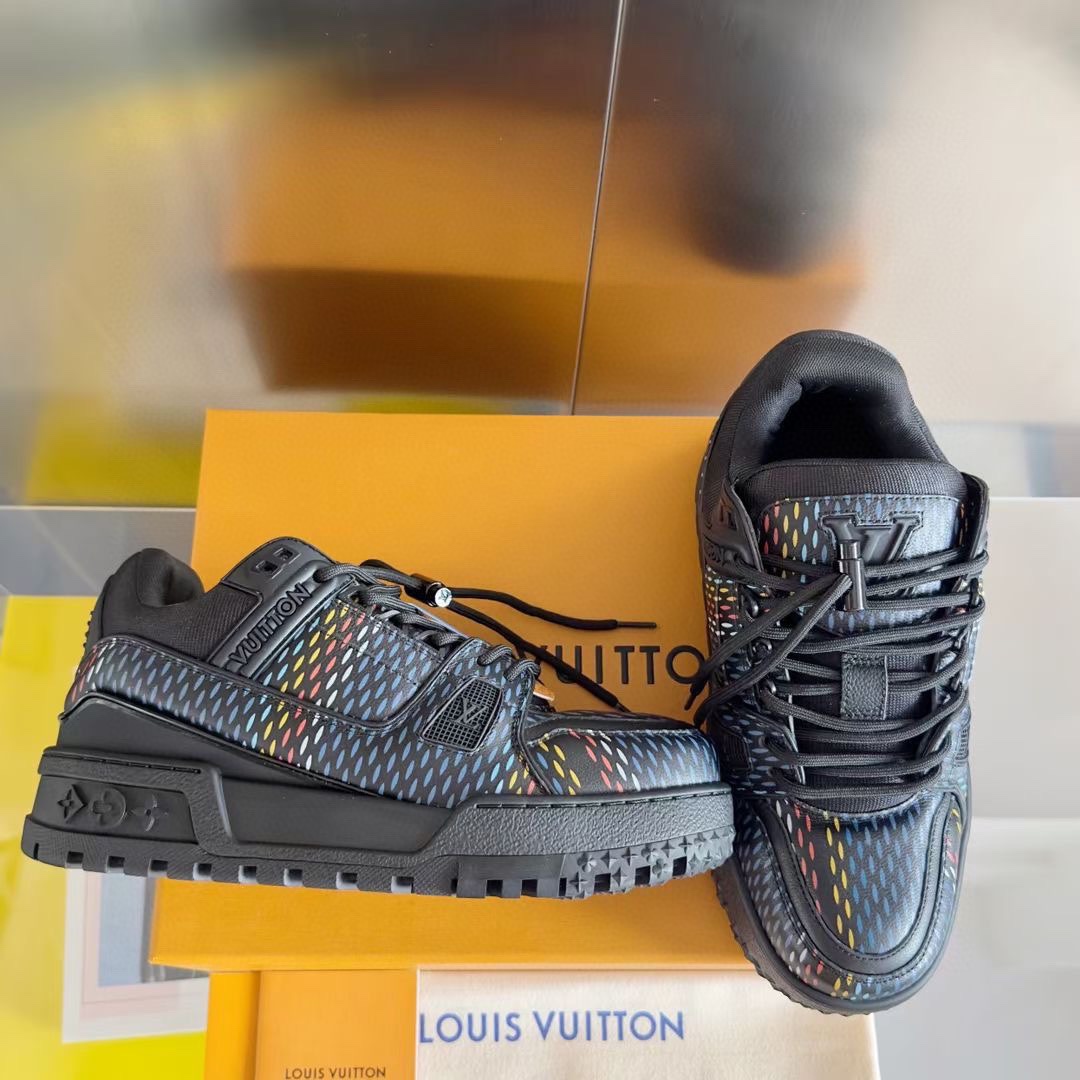 Louis Vuitton LV Trainer Maxi Sneaker   1ACR0U - FashionPlug