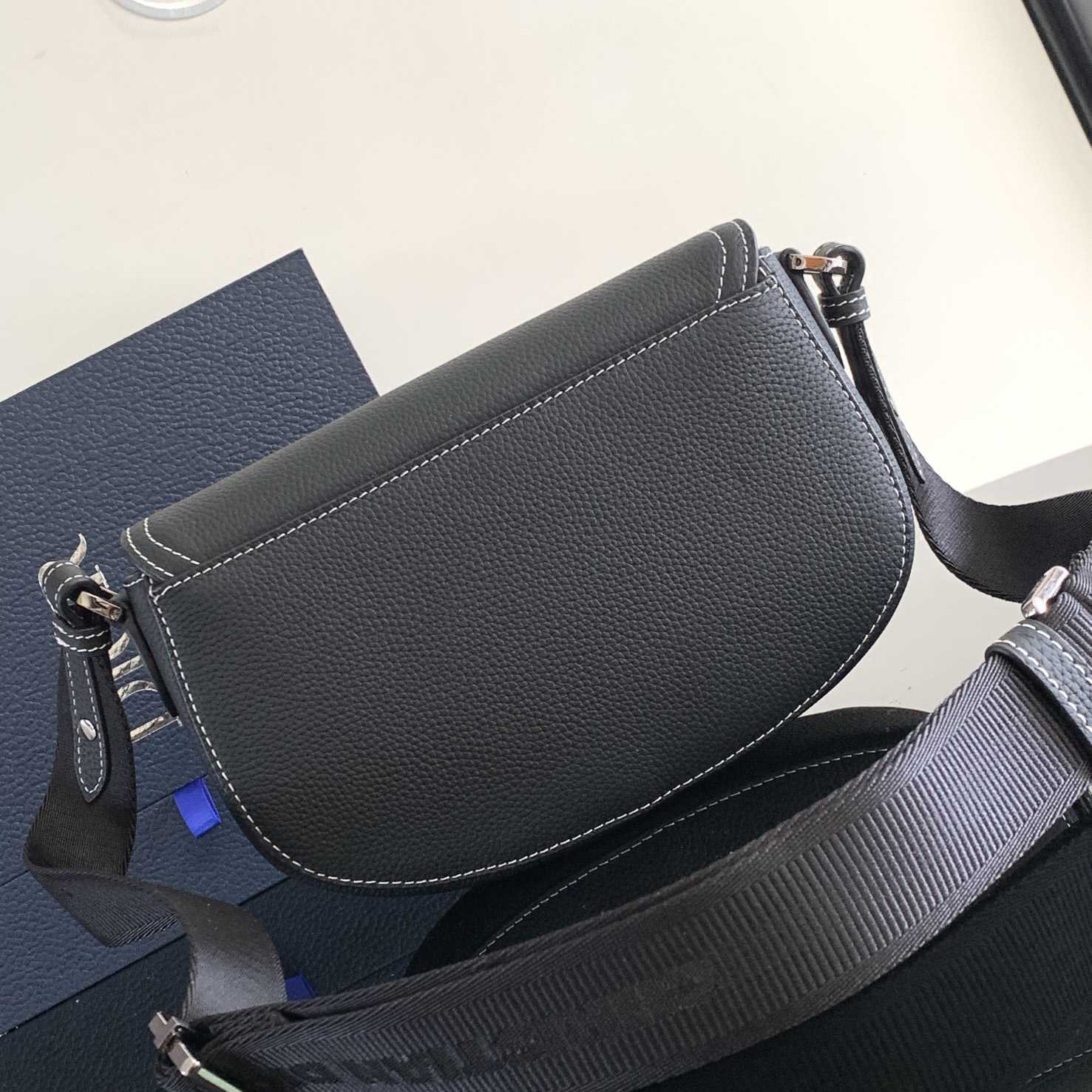Dior Saddle Messenger Bag - FashionPlug