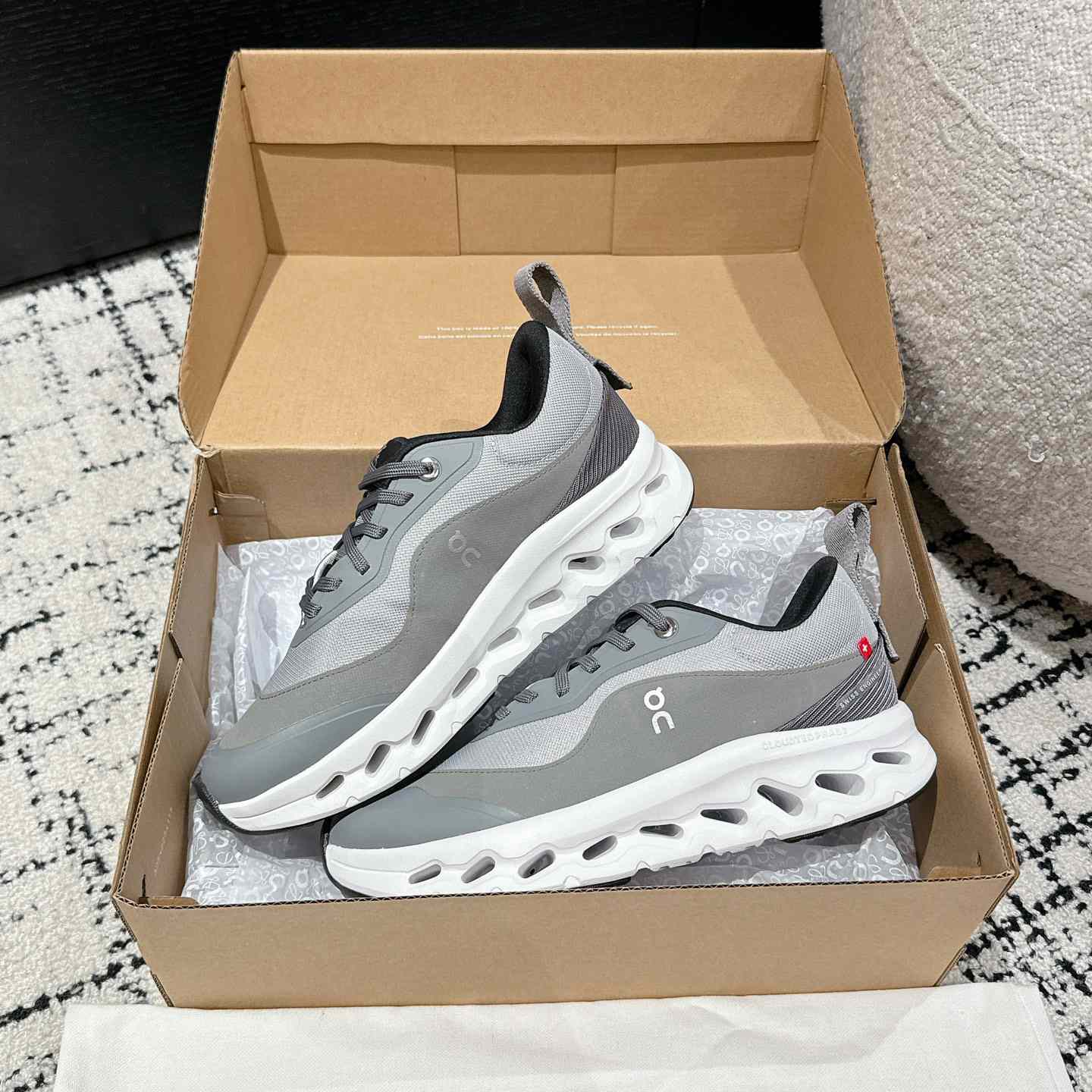 Loewe Cloudtilt 2.0 Sneaker - FashionPlug